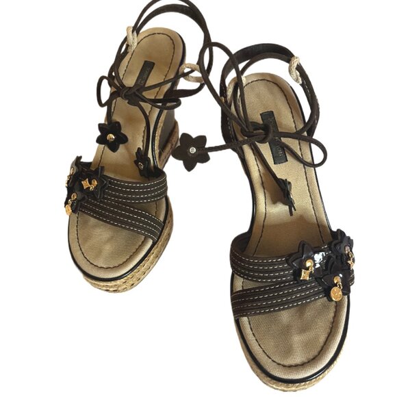 Louis Vuitton Brown Suede/Patent Leather Logo Charms Wedge Sandals Sz 36.5 -6.5 - Picture 8 of 16